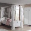 Chambre 5 Pièces Lit Baldaquin Sommier Voile Chevet Et Armoire 2 Portes Bois Laqué Blanc Cœur 90x200 Cm -Lexibook Magasin chambre 5 pieces lit baldaquin sommier voile chevet et armoire 2 portes bois laque blanc c ur 90x200 cm 5420070224987 691563
