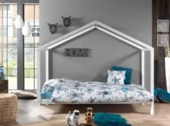 Lit Cabane 90x200 Cm Et Sommier Pin Massif Blanc Kobi -Lexibook Magasin lit cabane 90x200 cm et sommier pin massif blanc dallas 5420070231367 594866