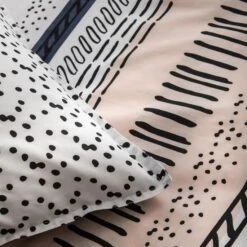 TODAY Parure De Couette Sunshine #2.32 - 100% Coton - 220 X 240 Cm - Rose Et Noir -Lexibook Magasin today parure de couette sunshine 2 32 100 coton 220 x 240 cm rose et noir 3574641032883 425860