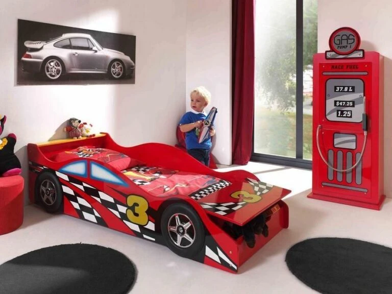 Lexibook Magasin -Lexibook Magasin chambre 2 pieces lit voiture de course 70x140 cm et armoire bois rouge car beds 5420070212106 694582 768x576 1